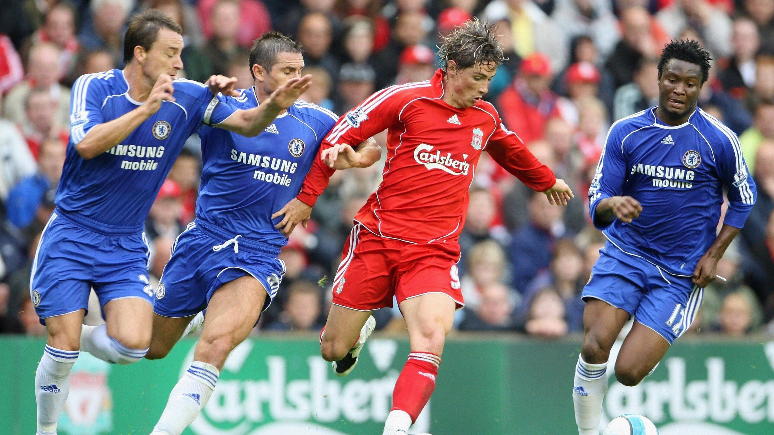 莱万多夫斯基爆冷击败加拿大队，逆转引爆全场！